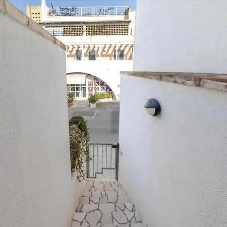 A Due Passi Dal Centro Bilo Apartman Otranto